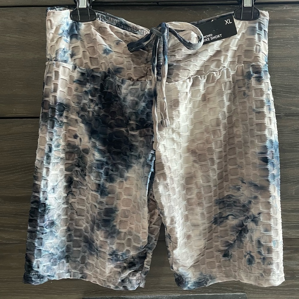 🔥Super Cute “Cinched Bottom” Bike Shorts Sz XL